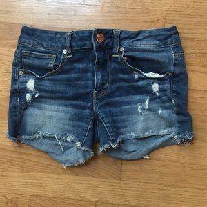 Ripped jean American Eagle shorts, size 6